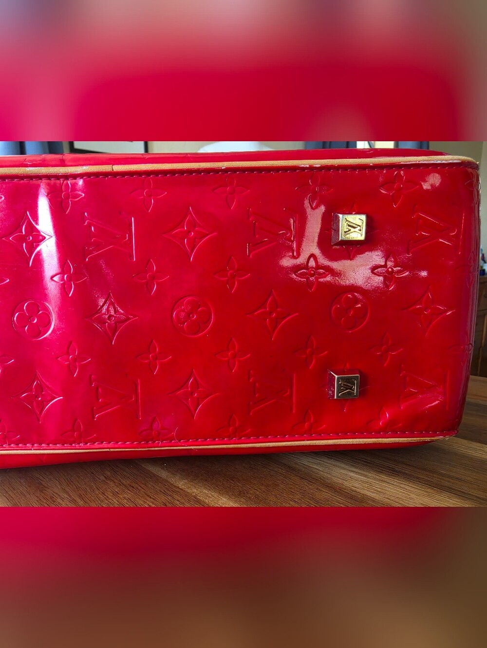 Louis Vuitton Sutton Monogram Vernis Patent Leather Red Zip Shoulder Bag - Picture 12 of 17